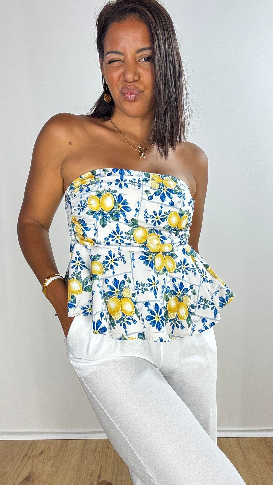 Top fascia