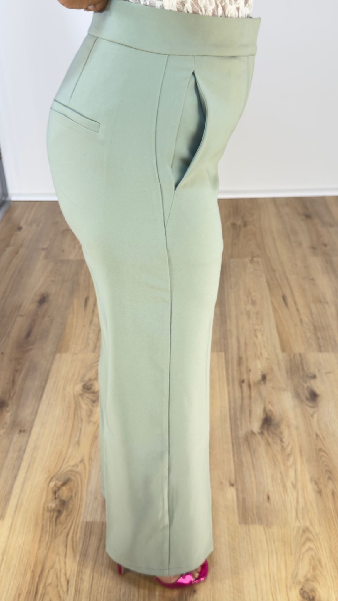 Pantaloni prime