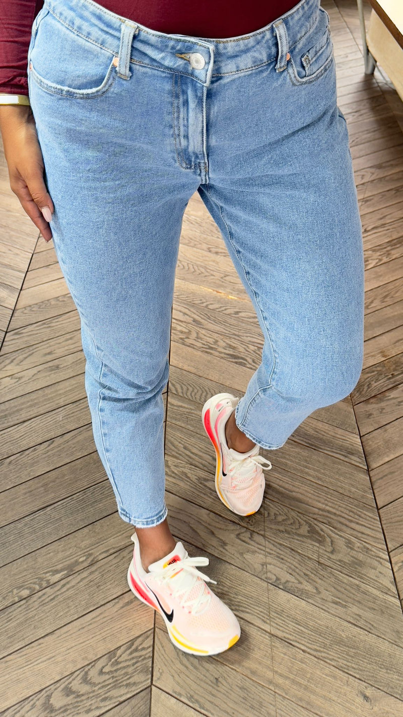 Jeans Lewis