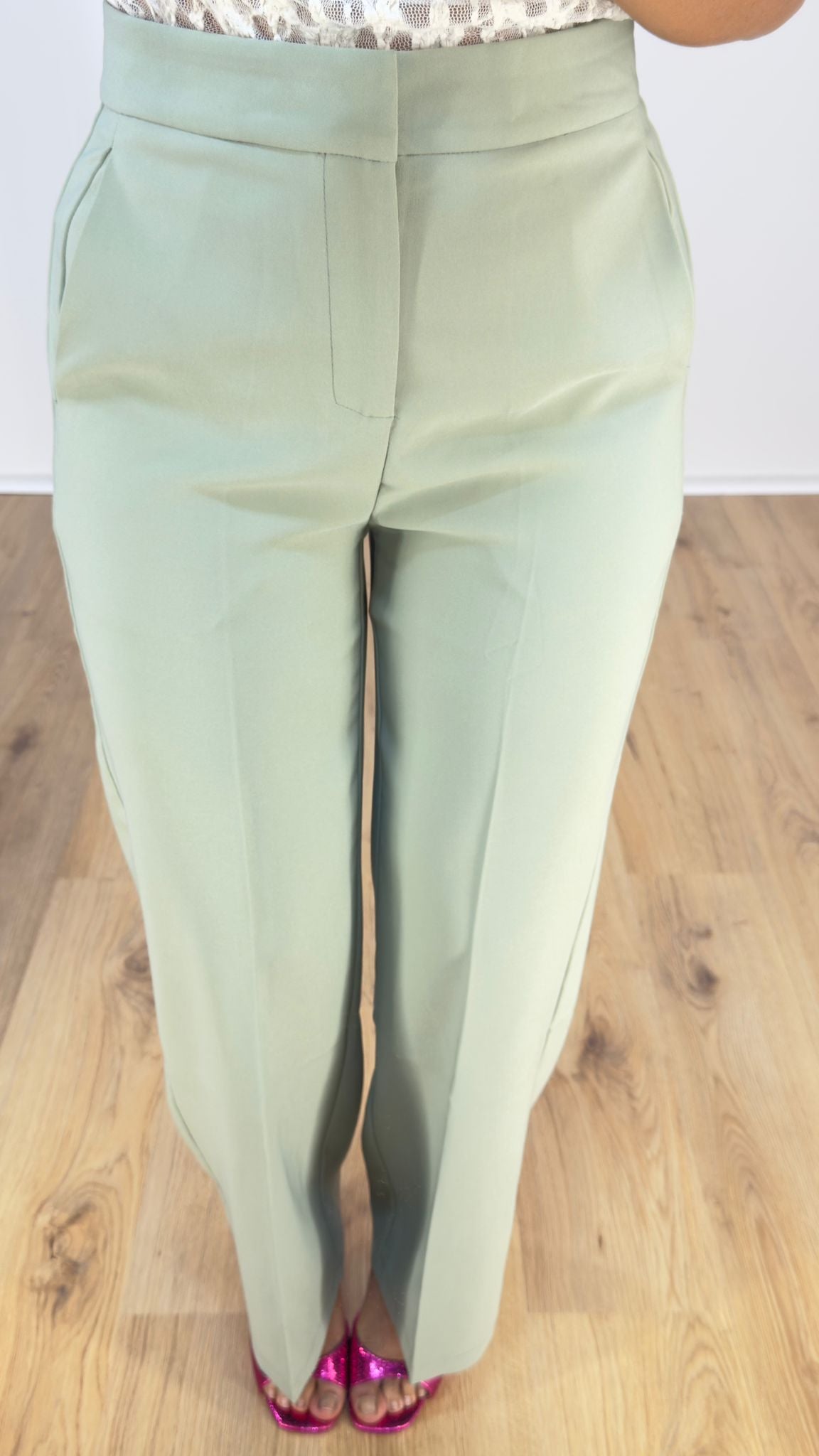 Pantaloni prime