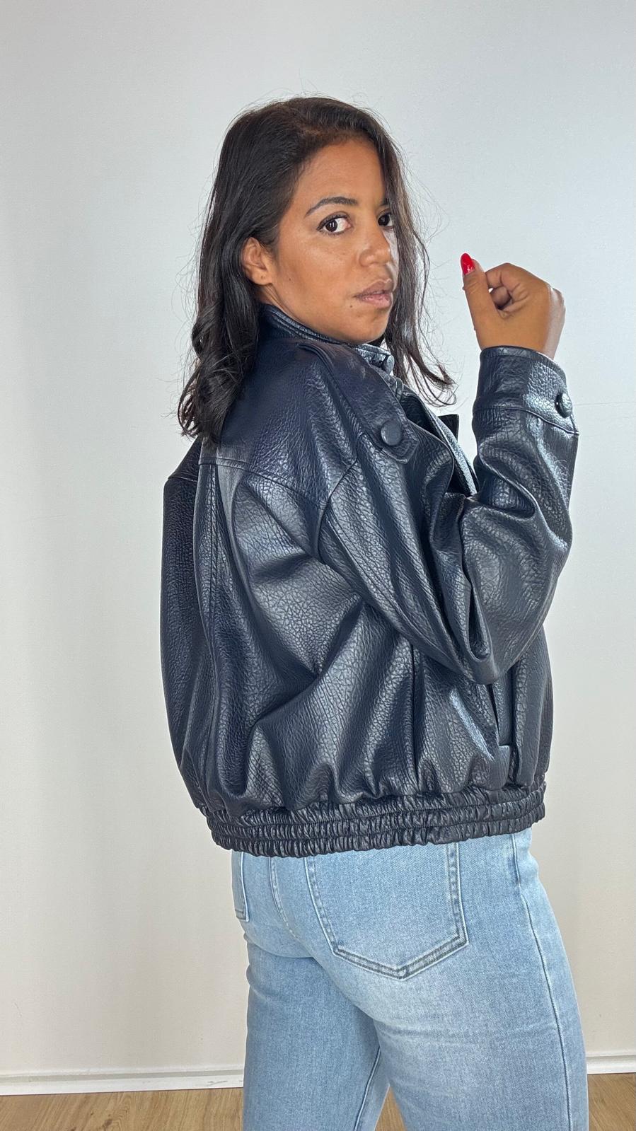 Bomber 090