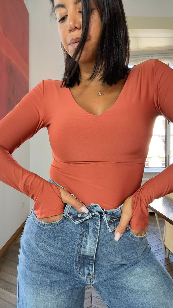 Maglia scollo